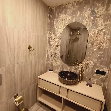 Hola Suites Ξενοδοχείο με διαμερίσματα