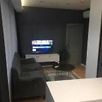 Hola Suites מלון דירות איסטמבול
